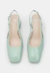 Классические каблуки Bata, Verde - фото 2