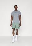 Спортивные шорты Nike Performance FORM SHORT, Clay Green/Black/Green - фото 2