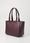 Сумка-шоппер Calvin Klein BOLD MEDIUM TOTE, Fudge/Dark Brown - фото 2