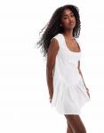 Корсетное мини-платье Monki белого цвета - фото 4