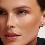 Светящийся шелковый бронзер - 100 sunkissed sand Armani, цвет 100 sunkissed sand - фото 4