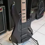 Sandberg California TT4 2025 - Бас-гитара матового черного цвета - фото