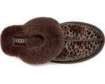 Шлепанцы UGG Scuffette Caspian, цвет Burnt Cedar - фото 2