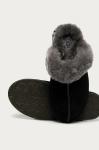 Замшевые тапочки UGG Scuffette II, черный - фото 5