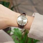 Женские золотые часы Standard Series LTP-VT01GL-9B CASIO - фото 4