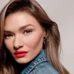 Губная помада Lipsatin Lipstick Inglot, 304 - фото 3