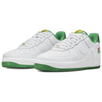 Кроссовки Nike Air Force 1 Low Retro QS (2022), белый/зеленый - фото 2