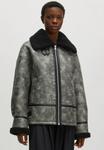 Куртка из искусственной кожи EDITED, серый - фото 5