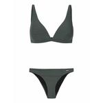 PROTEST Женщины в бикини с треугольниками в знак протеста - фото