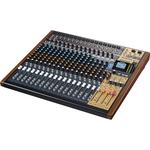 TASCAM Model 24 - цифровой микшер, рекордер и USB-аудиоинтерфейс - фото 4