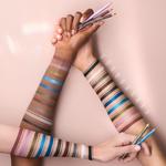 Kohl Kajal Water 010 Check Chic Черный 0,78 г Catrice - фото 3