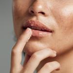 Скраб для губ из козьего сахара Dionis - фото 4