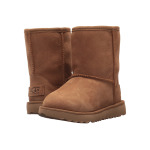 Угги UGG Kids Classic II Waterproof (Toddler/Little Kid), каштановый - фото