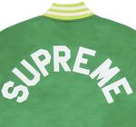 Куртка Supreme x Mitchell & Ness Satin Varsity Jacket 'Green', зеленый - фото 3