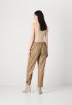 Брюки Marc Cain Trousers, Milk Coffee/Brown - фото 4