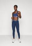 Бюстгальтер Nike Performance BRA, Midnight Navy/White/Dark Blue - фото 2