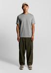 Футболка Lyle & Scott CHEST LOGO INTERLOCK , T Mid Grey Marl/Grey - фото 2