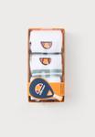 Носки Ellesse GIFT BOX 3 PACK UNISEX, White - фото