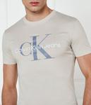 Футболка мужская Calvin Klein Jeans облегающего кроя с логотипом бренда, бежевый - фото 4