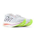 Кроссовки fuelcell supercomp trainer v2 'ice blue neon dragonfly' New Balance, голубой - фото 2