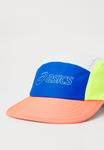 Бейсболка ASICS PERFORMANCE RUN 5 PANEL UNISEX, Brilliant White/Multi/White - фото 4