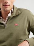 Свитер LEVI'S  Original Housemark Quarter-Zip Pullover, оливковый - фото 5
