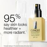 Дневной крем для лица dramatically different moisturizing lotion+ spf 50 Clinique, объем 50 мл. - фото 3