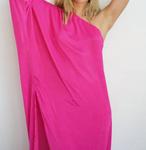 Taika Платье с одним плечом в розовом цвете LNA - фото 2