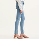 Джинсы женские деним синие Levi’S - фото 4