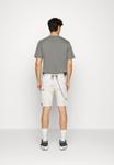 Шорты UTILITY Alpha Industries, цвет jet stream white - фото 3