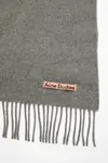 Шерстяной шарф с бахромой - оверсайз Acne Studios, Grey Melange - фото 4
