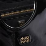 MIU MIU Сумка из лакированной кожи - фото 4