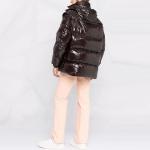 Пуховик женский Bottega Veneta дутый, коричневый - фото 3