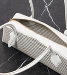 Le Teckel Medium кожаная сумка через плечо Alaïa, Blanc Optique - фото 3