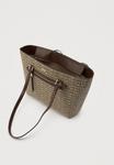 Сумка DKNY BRYANT AVE TOTE, Chino/Chocolate/Brown - фото 3