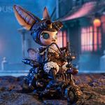 Фигурка Molly Makers X Pop Mart, Steam Punk Biker, Artist Edition, 24 см Mana - фото 2
