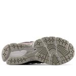 Кроссовки New Balance 1906R 'Black Metallic' - фото 5