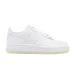 Кроссовки Nike Wmns Air Force 1 '07 Essential 'Triple White', белый - фото
