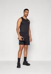 Спортивные шорты ASICS ROAD SHORT, Performance Black/Graphite Grey/Black - фото 2