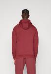 Толстовка Nike Performance PRIMARY HOODIE, Dark Team Red/Dark Red - фото 3