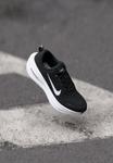 Кроссовки Nike Performance VOMERO PLUS, Black/White/Cool Grey/Metallic Dark Grey/Summit White/Black - фото