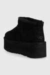 Ботинки замшевые UGG W Classic Ultra на платформе, черный - фото 3
