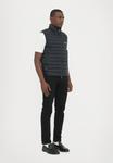 Куртка Armani Exchange Waistcoat, Deep Navy/Dark Blue - фото 4
