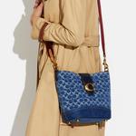 COACH Джинсовая сумка ведро через плечо - фото 4