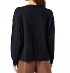 Свитер Emily с вырезом в черном цвете Lalavon - фото 4