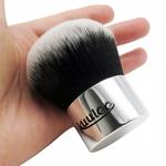 Кисть для макияжа с пудрой Кабуки + футляр + блендер, inna - фото 2