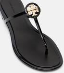 Инкрустированные сандалии-танга Tory Burch, Perfect Black / Gold - фото 5