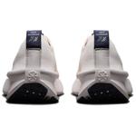 Кроссовки Interact Run 'Sail Total Orange' Nike - фото 4