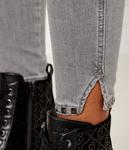 Джинсы женские Liu Jo облегающего кроя с заклепками, серый - фото 4