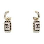 Chanel Женские серьги, черные с белым - фото